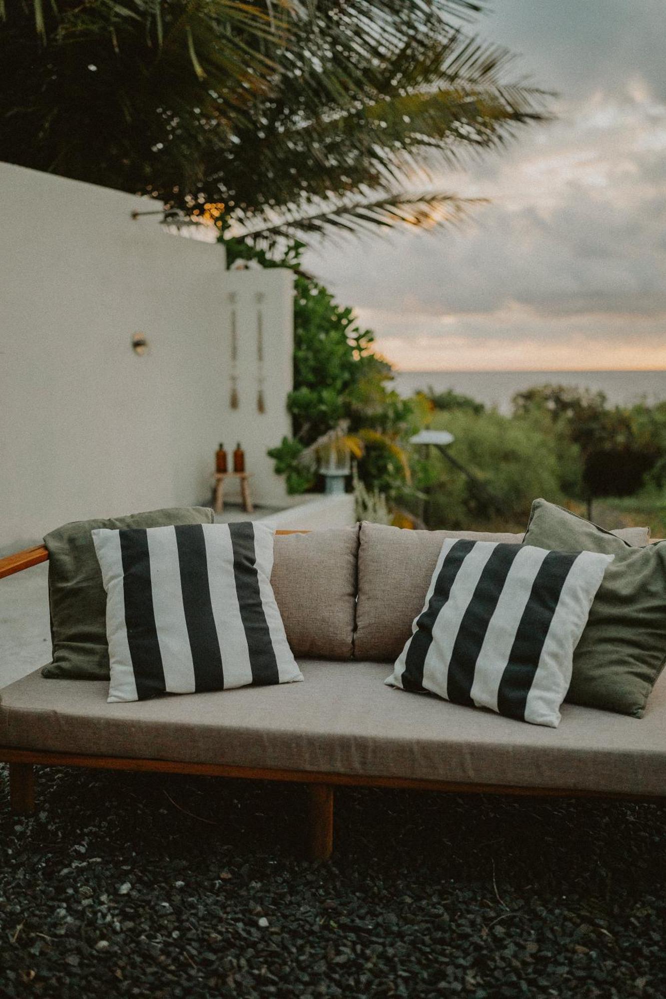 Villa Manika Vue Mer เลอ มูเล่ ภายนอก รูปภาพ